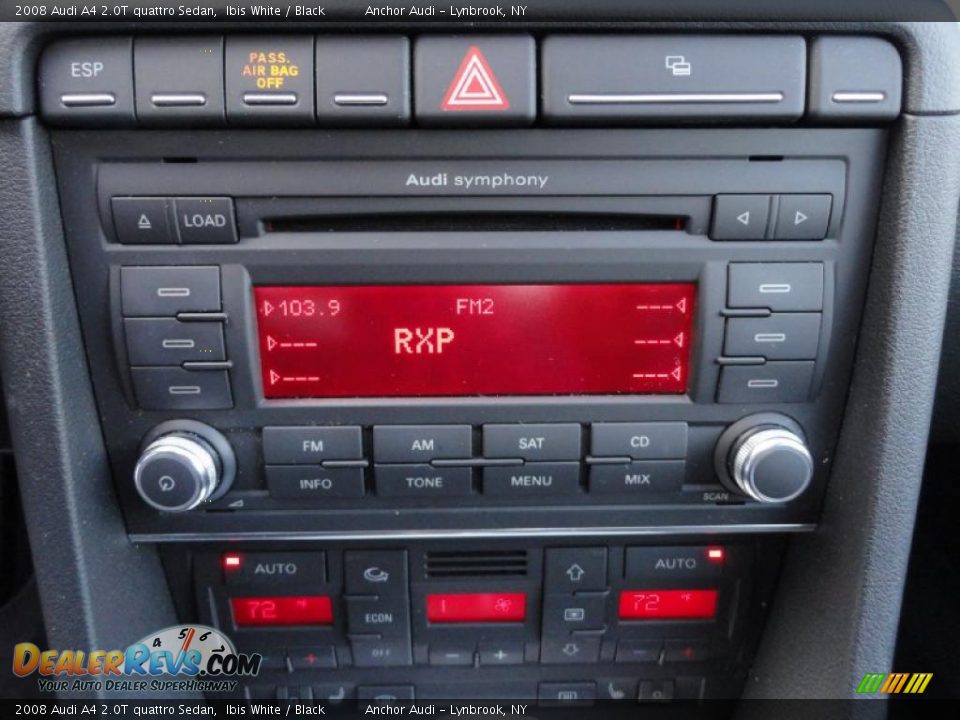 Controls of 2008 Audi A4 2.0T quattro Sedan Photo #12