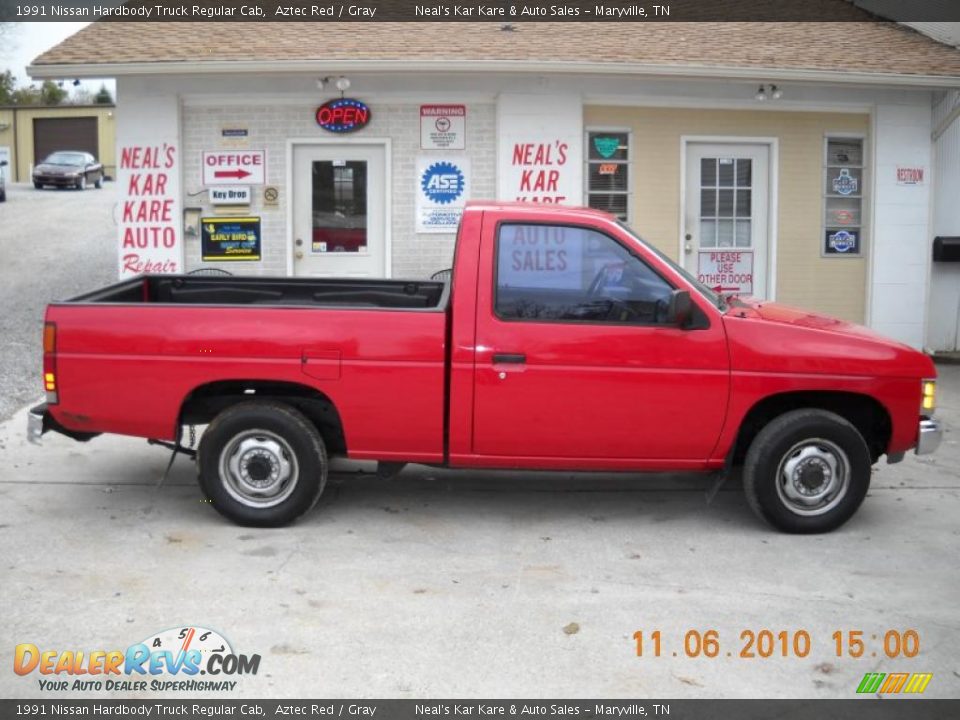 1991 Nissan Hardbody Truck Regular Cab Aztec Red / Gray Photo #1