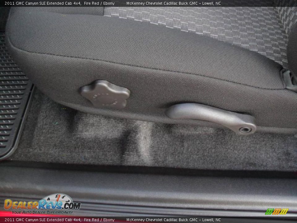 2011 GMC Canyon SLE Extended Cab 4x4 Fire Red / Ebony Photo #8