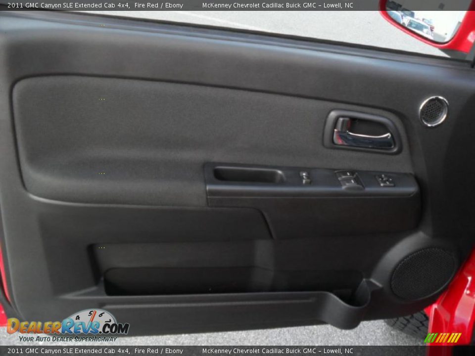 Door Panel of 2011 GMC Canyon SLE Extended Cab 4x4 Photo #9