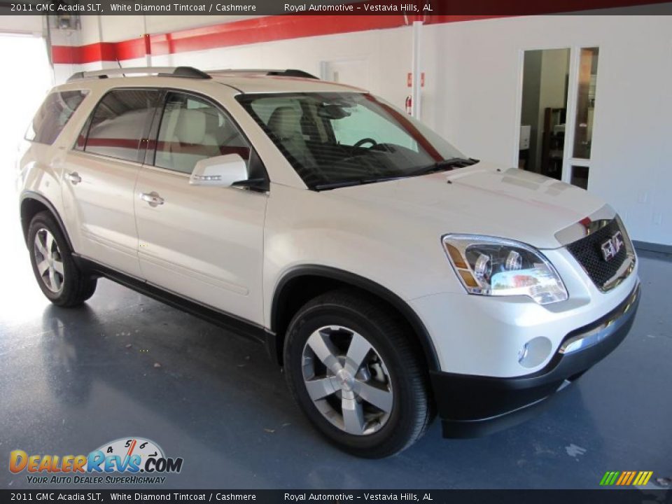 2011 GMC Acadia SLT White Diamond Tintcoat / Cashmere Photo #5