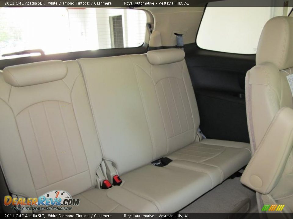 2011 GMC Acadia SLT White Diamond Tintcoat / Cashmere Photo #8