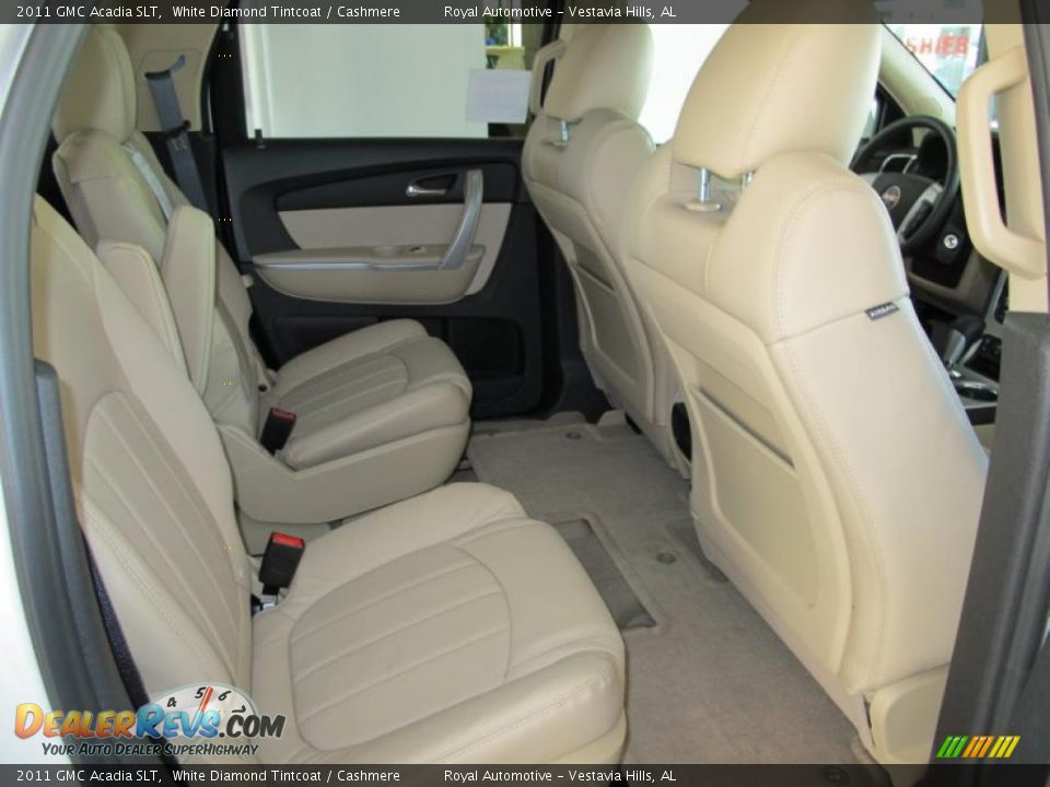 2011 GMC Acadia SLT White Diamond Tintcoat / Cashmere Photo #9