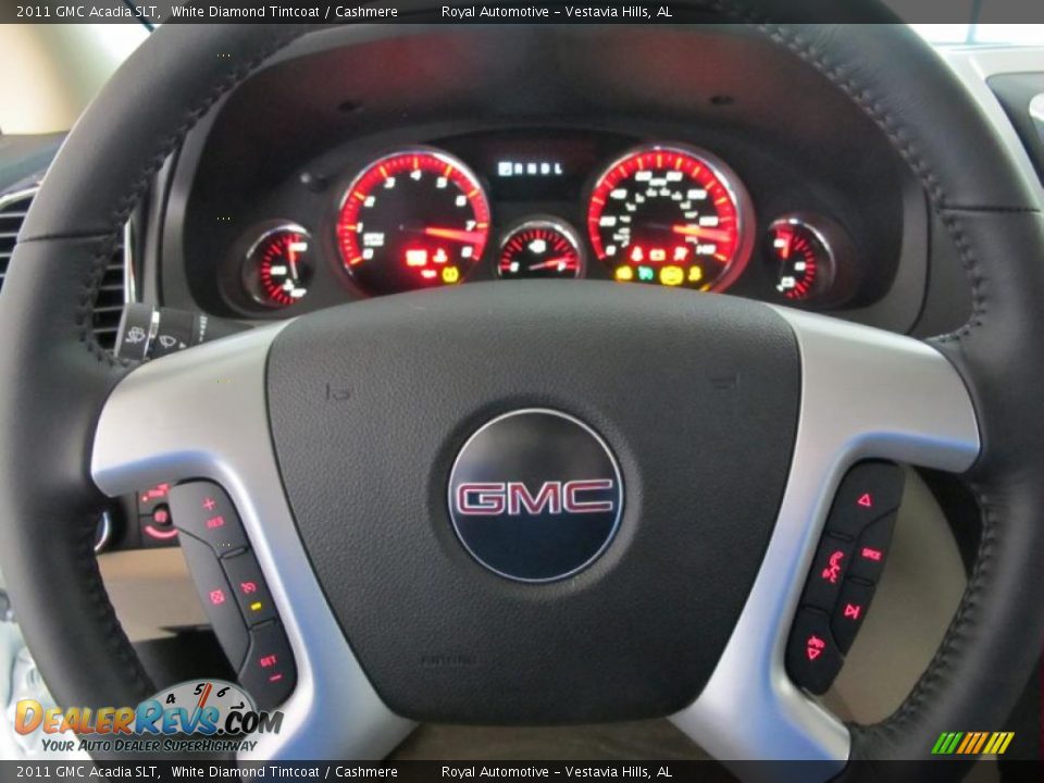 2011 GMC Acadia SLT White Diamond Tintcoat / Cashmere Photo #16