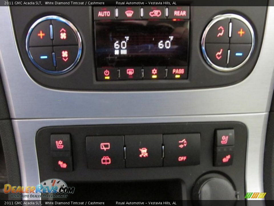 2011 GMC Acadia SLT White Diamond Tintcoat / Cashmere Photo #18
