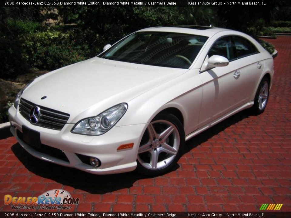 Front 3/4 View of 2008 Mercedes-Benz CLS 550 Diamond White Edition Photo #3