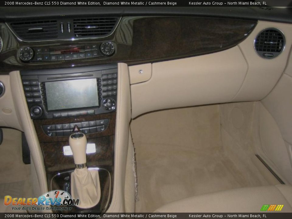 2008 Mercedes-Benz CLS 550 Diamond White Edition Diamond White Metallic / Cashmere Beige Photo #21