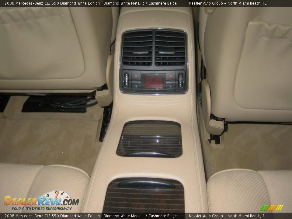 Cashmere Beige Interior - 2008 Mercedes-Benz CLS 550 Diamond White Edition Photo #24