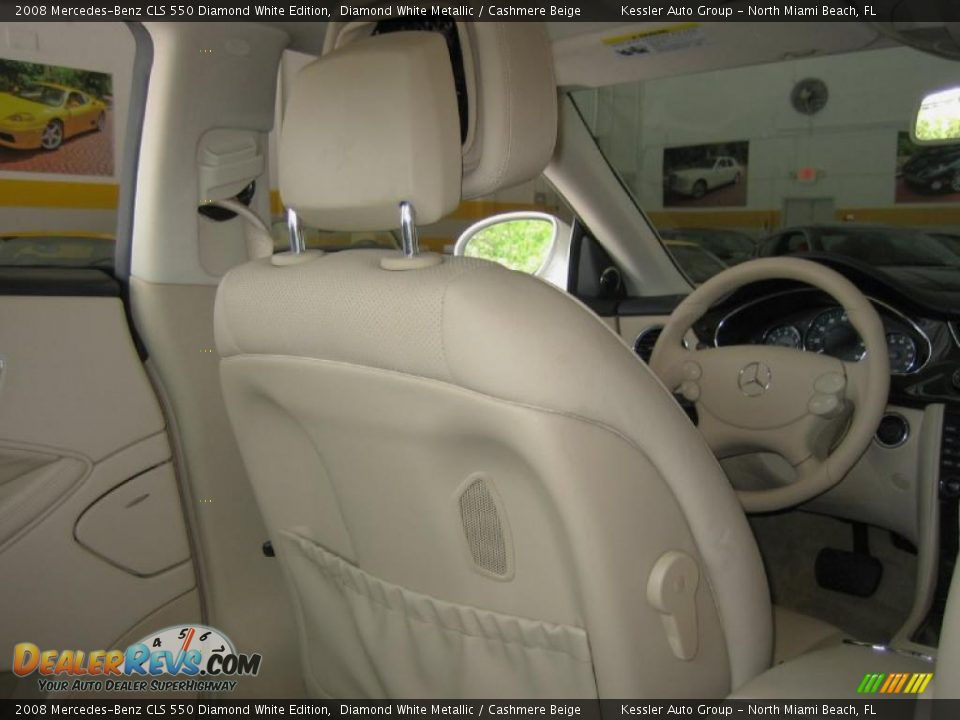 2008 Mercedes-Benz CLS 550 Diamond White Edition Diamond White Metallic / Cashmere Beige Photo #32