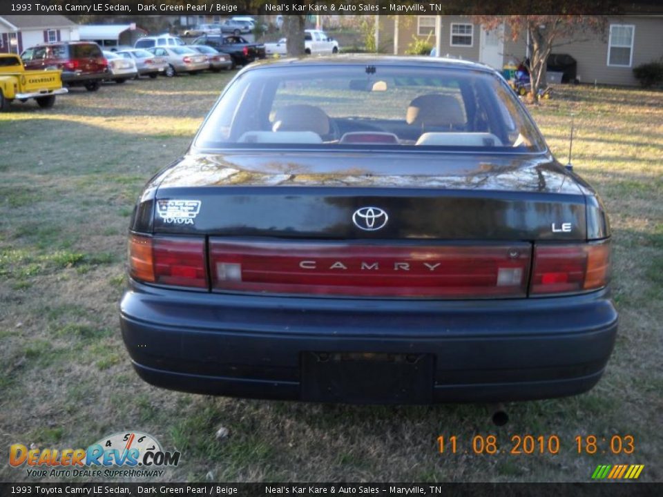 1993 Toyota Camry LE Sedan Dark Green Pearl / Beige Photo #7
