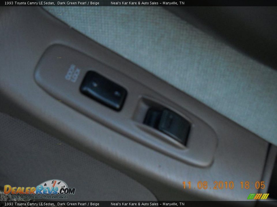 1993 Toyota Camry LE Sedan Dark Green Pearl / Beige Photo #20