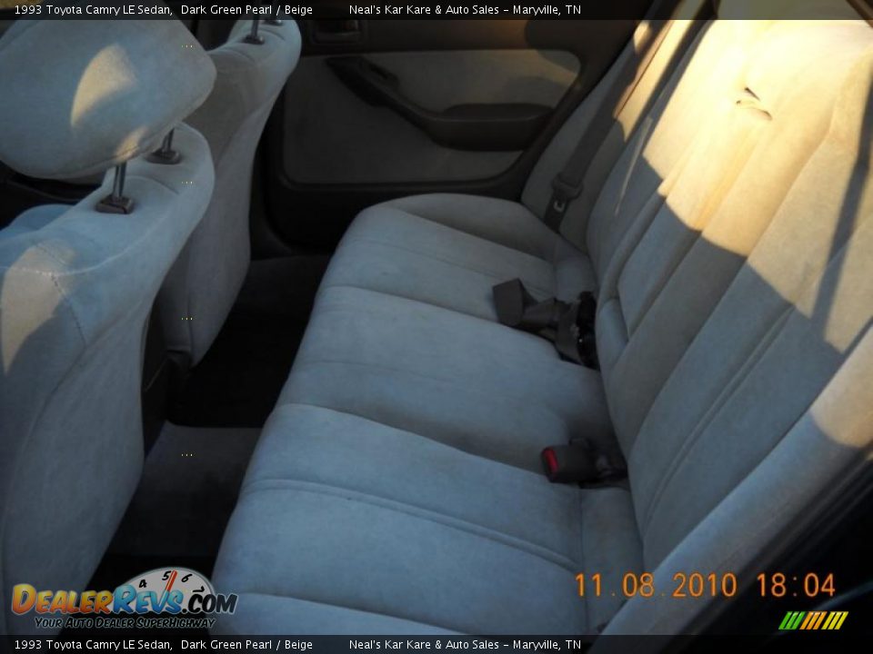 1993 Toyota Camry LE Sedan Dark Green Pearl / Beige Photo #23