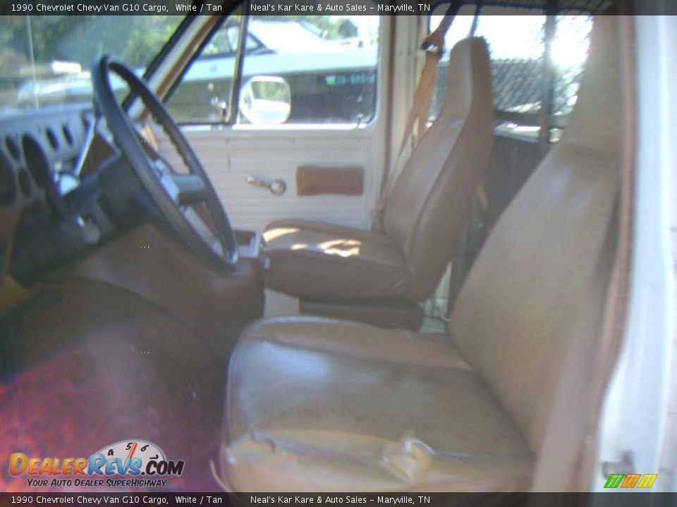 1990 Chevrolet Chevy Van G10 Cargo White / Tan Photo #11