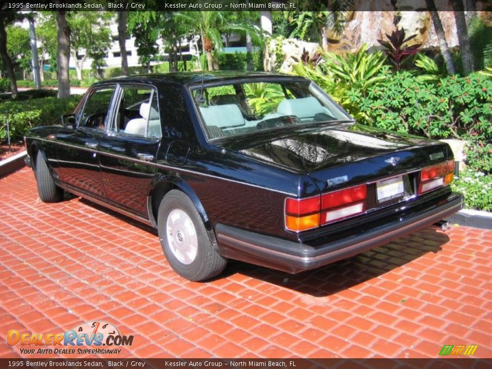 1995 Bentley Brooklands Sedan Black / Grey Photo #2
