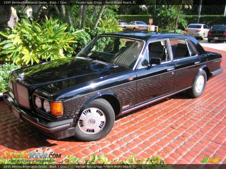 1995 Bentley Brooklands Sedan Black / Grey Photo #3