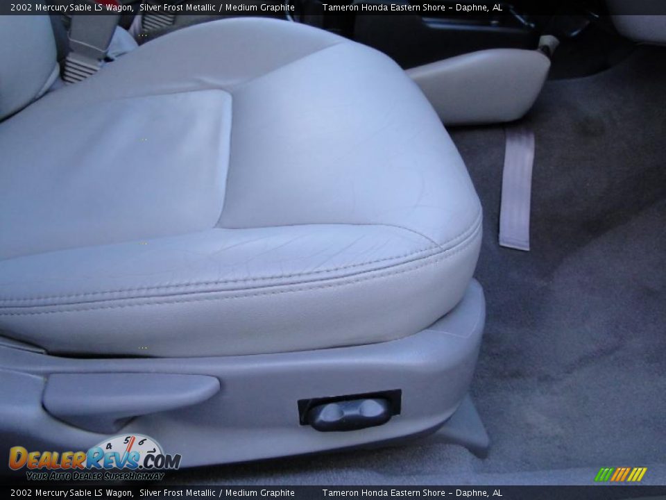2002 Mercury Sable LS Wagon Silver Frost Metallic / Medium Graphite Photo #25
