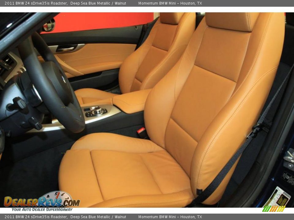 Walnut Interior - 2011 BMW Z4 sDrive35is Roadster Photo #5