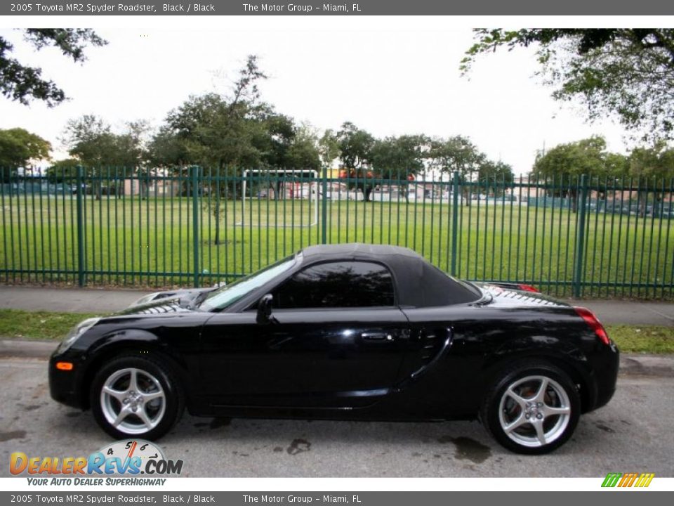 2005 Toyota MR2 Spyder Roadster Black / Black Photo #3