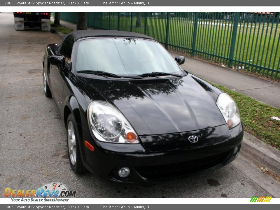 2005 Toyota MR2 Spyder Roadster Black / Black Photo #15