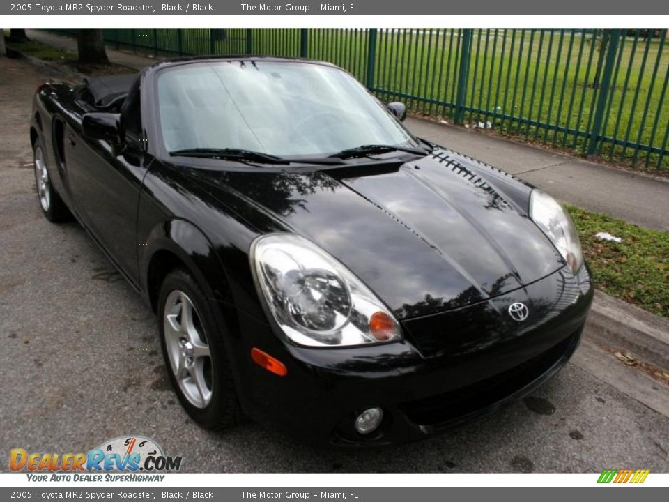 2005 Toyota MR2 Spyder Roadster Black / Black Photo #21