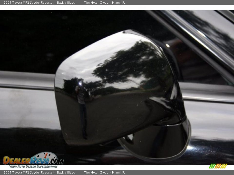 2005 Toyota MR2 Spyder Roadster Black / Black Photo #29