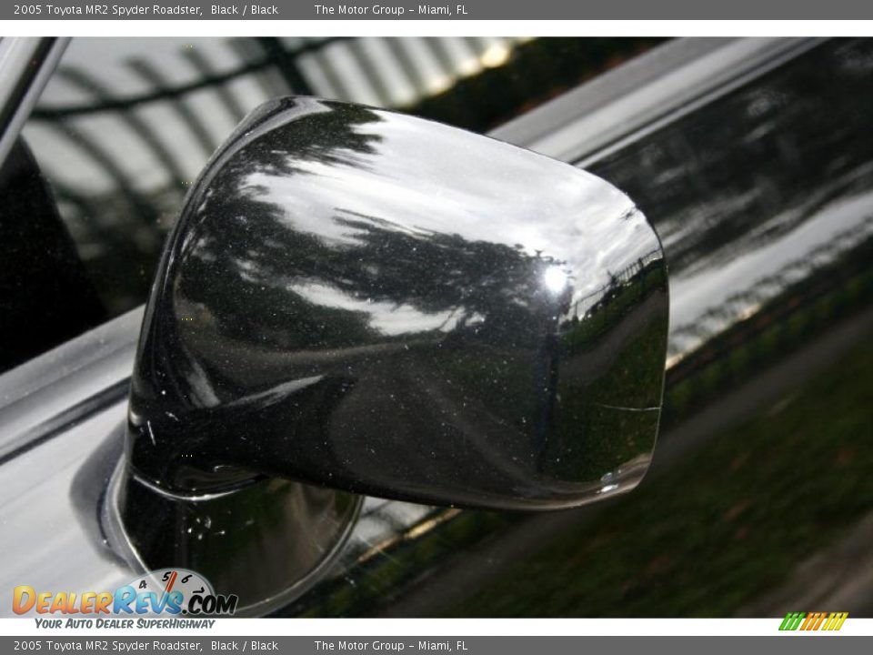 2005 Toyota MR2 Spyder Roadster Black / Black Photo #30