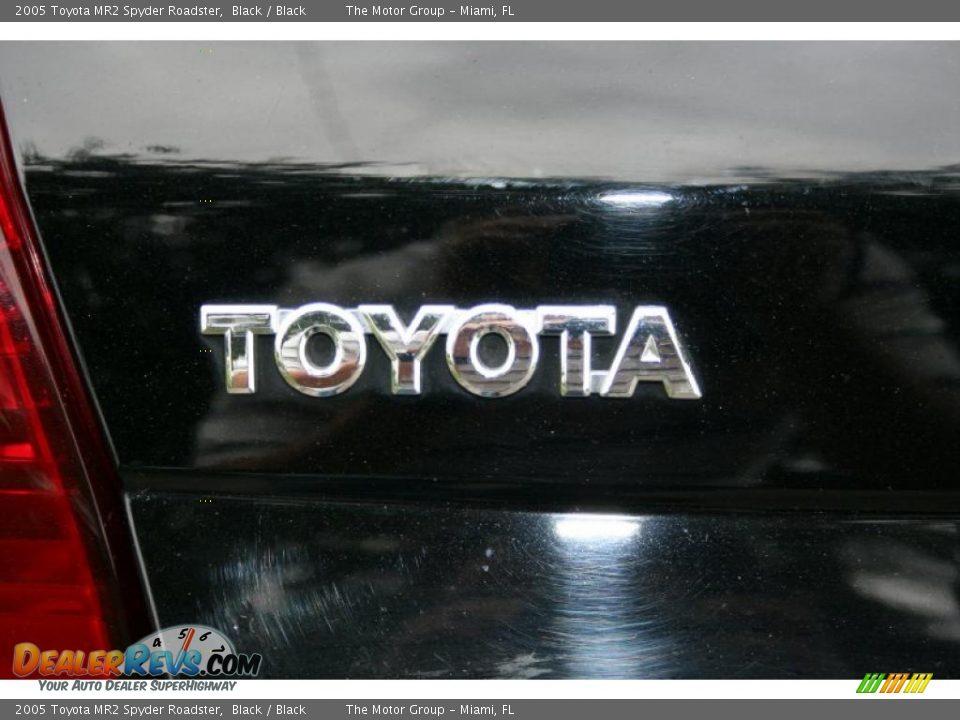 2005 Toyota MR2 Spyder Roadster Black / Black Photo #34