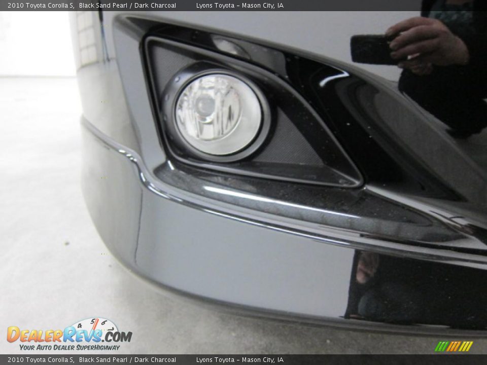 2010 Toyota Corolla S Black Sand Pearl / Dark Charcoal Photo #13