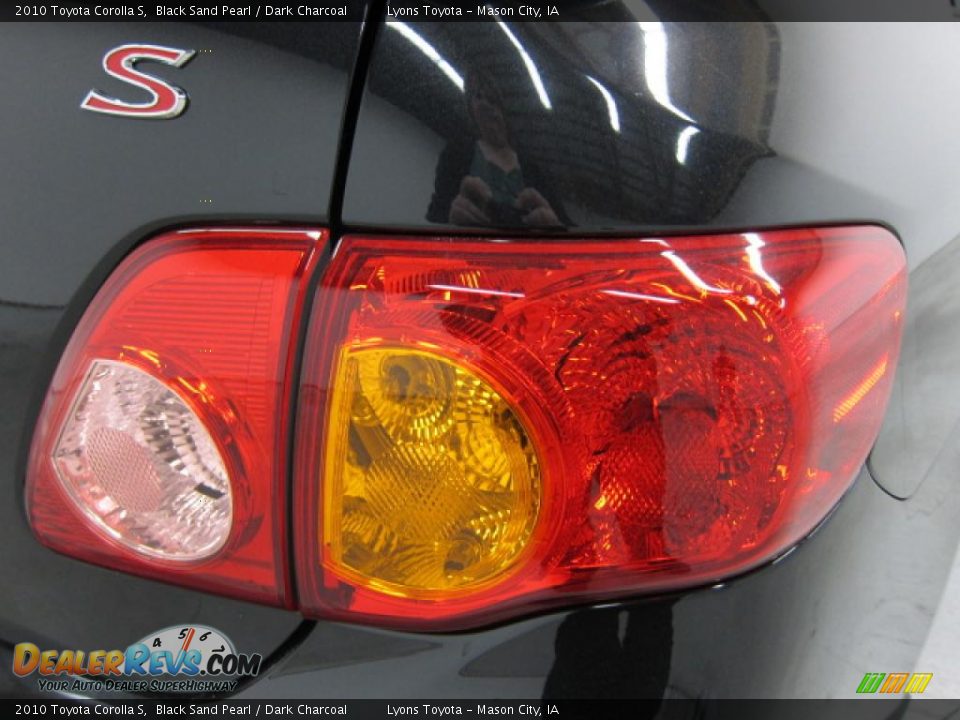 2010 Toyota Corolla S Black Sand Pearl / Dark Charcoal Photo #14