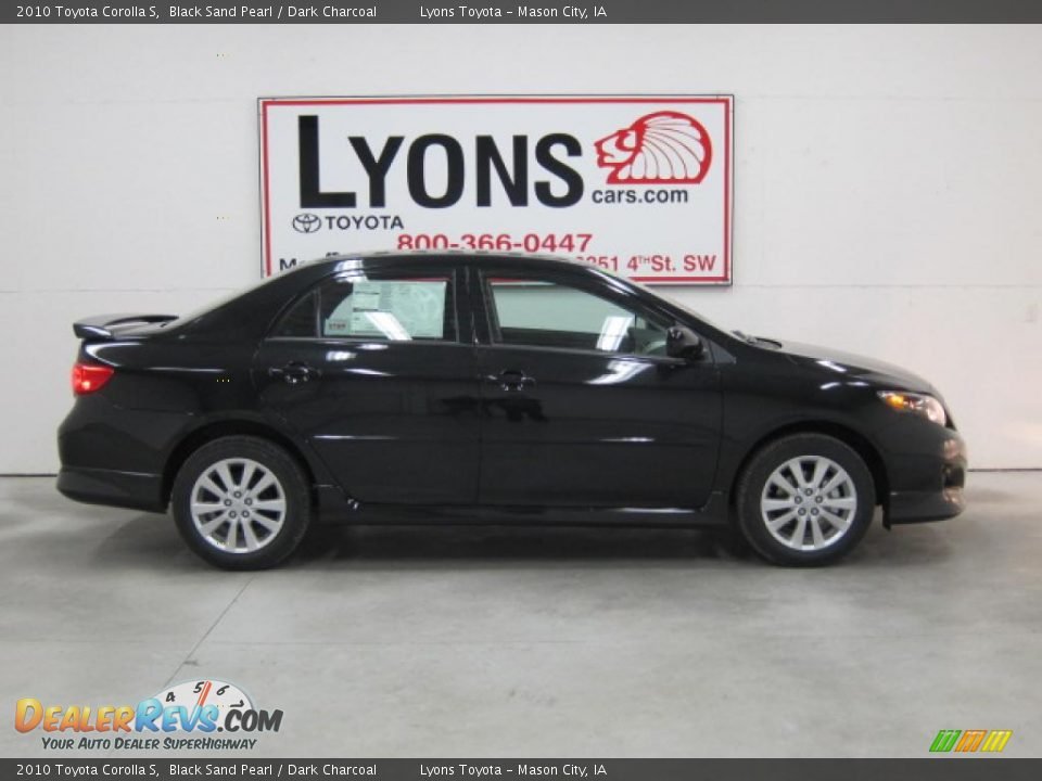 2010 Toyota Corolla S Black Sand Pearl / Dark Charcoal Photo #15