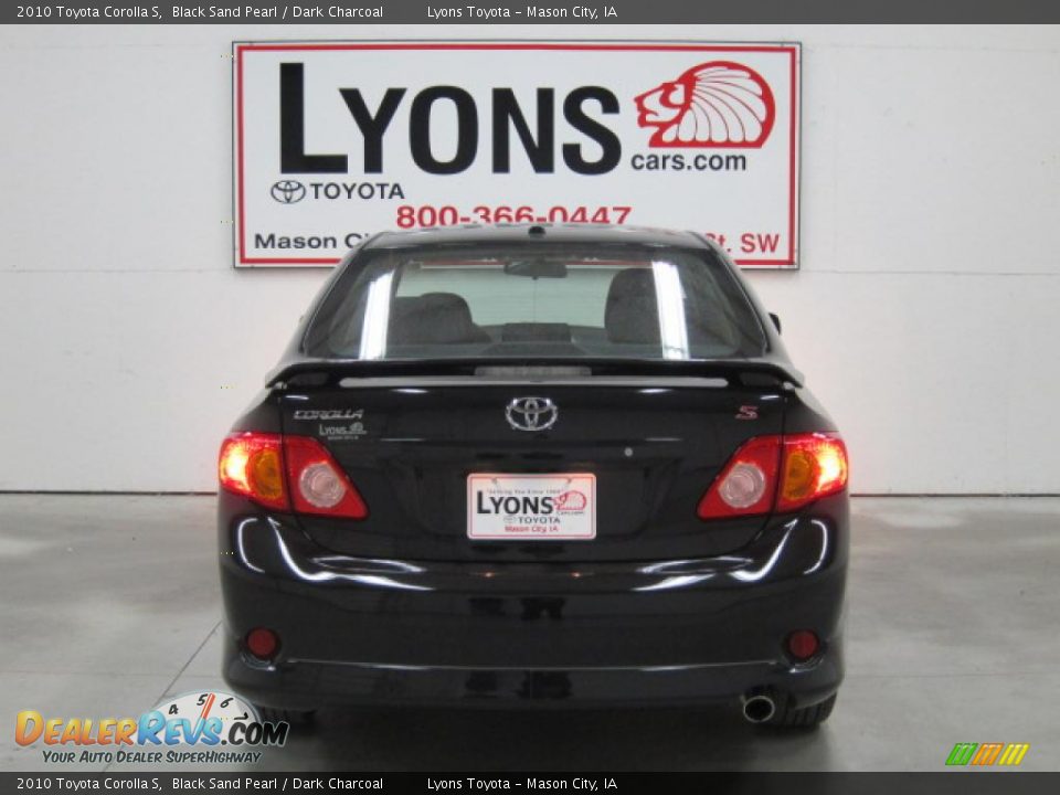 2010 Toyota Corolla S Black Sand Pearl / Dark Charcoal Photo #17