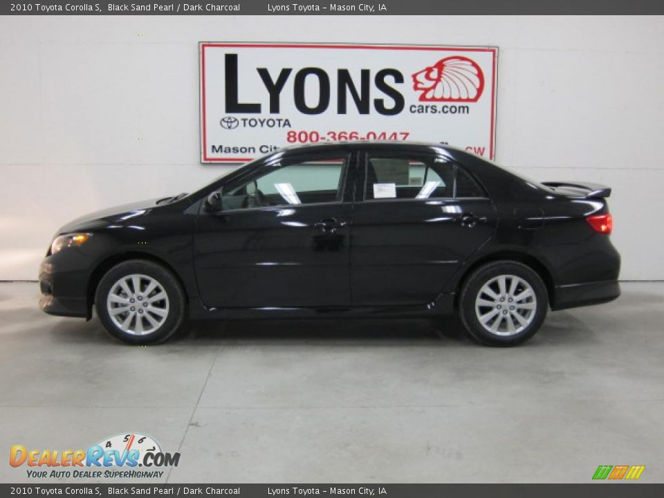 2010 Toyota Corolla S Black Sand Pearl / Dark Charcoal Photo #18