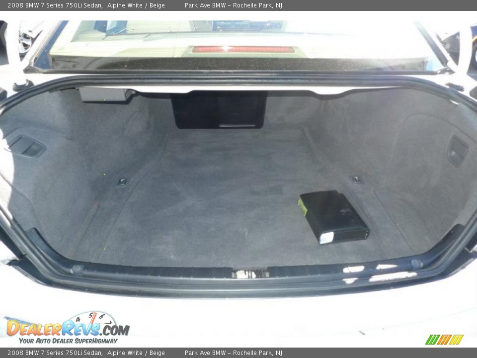 2008 BMW 7 Series 750Li Sedan Trunk Photo #22