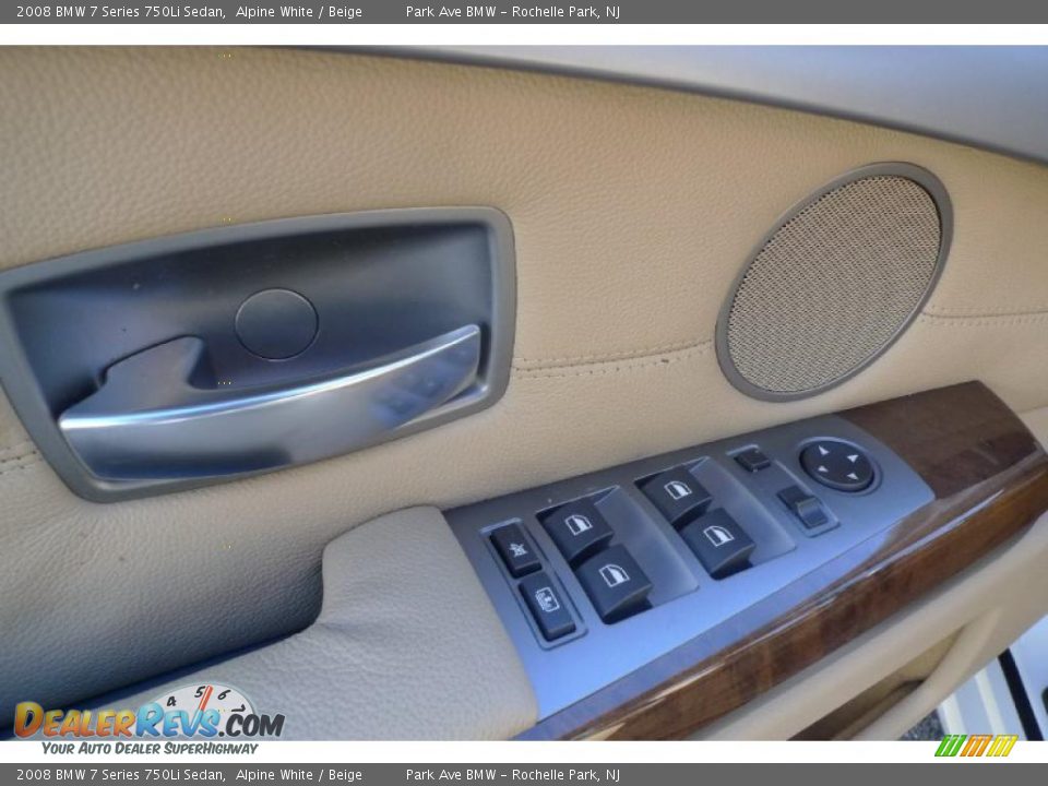 Controls of 2008 BMW 7 Series 750Li Sedan Photo #27