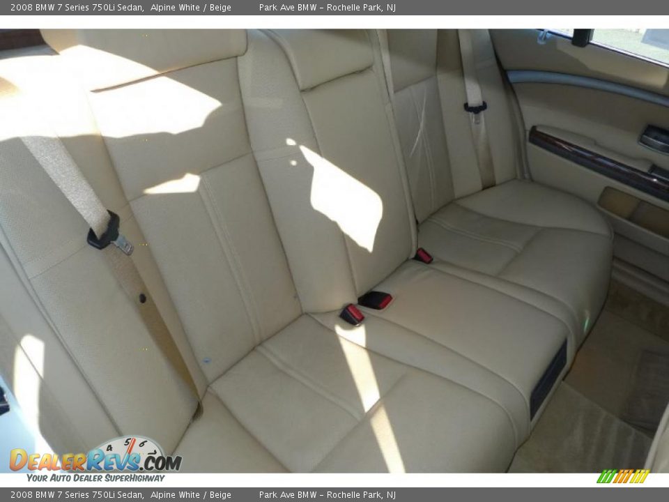 2008 BMW 7 Series 750Li Sedan Alpine White / Beige Photo #32