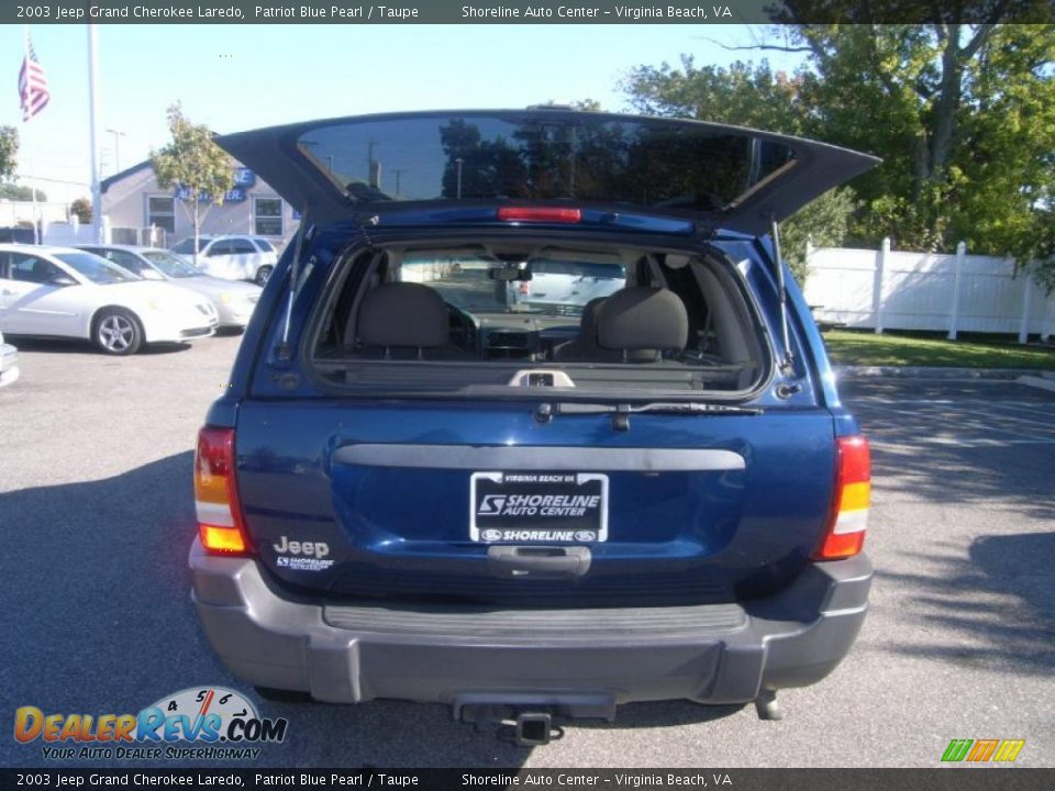 2003 Jeep Grand Cherokee Laredo Patriot Blue Pearl / Taupe Photo #10
