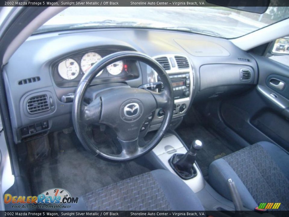2002 Mazda Protege 5 Wagon Sunlight Silver Metallic / Off Black Photo #17
