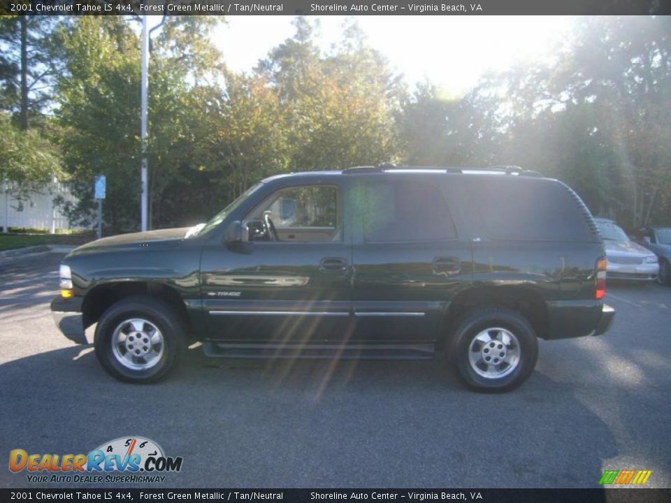 2001 Chevrolet Tahoe LS 4x4 Forest Green Metallic / Tan/Neutral Photo #2