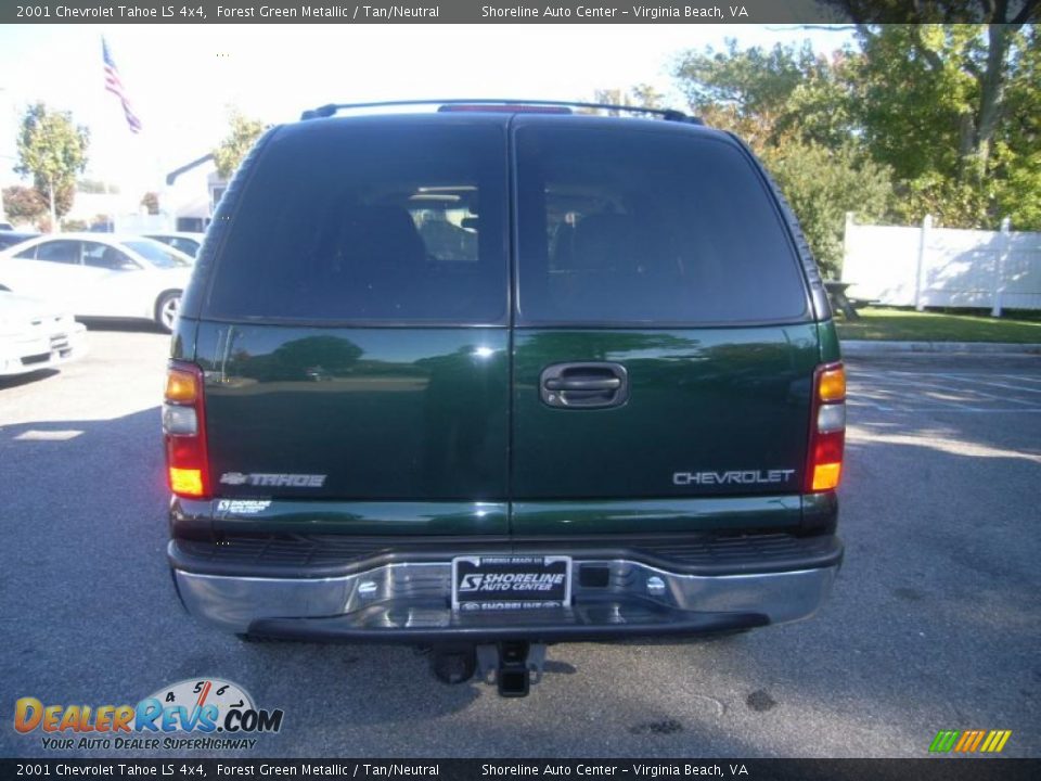 2001 Chevrolet Tahoe LS 4x4 Forest Green Metallic / Tan/Neutral Photo #4
