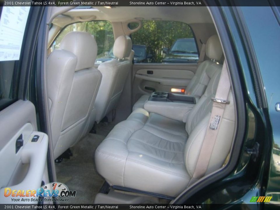 2001 Chevrolet Tahoe LS 4x4 Forest Green Metallic / Tan/Neutral Photo #9