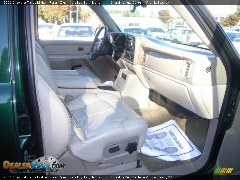 2001 Chevrolet Tahoe LS 4x4 Forest Green Metallic / Tan/Neutral Photo #11