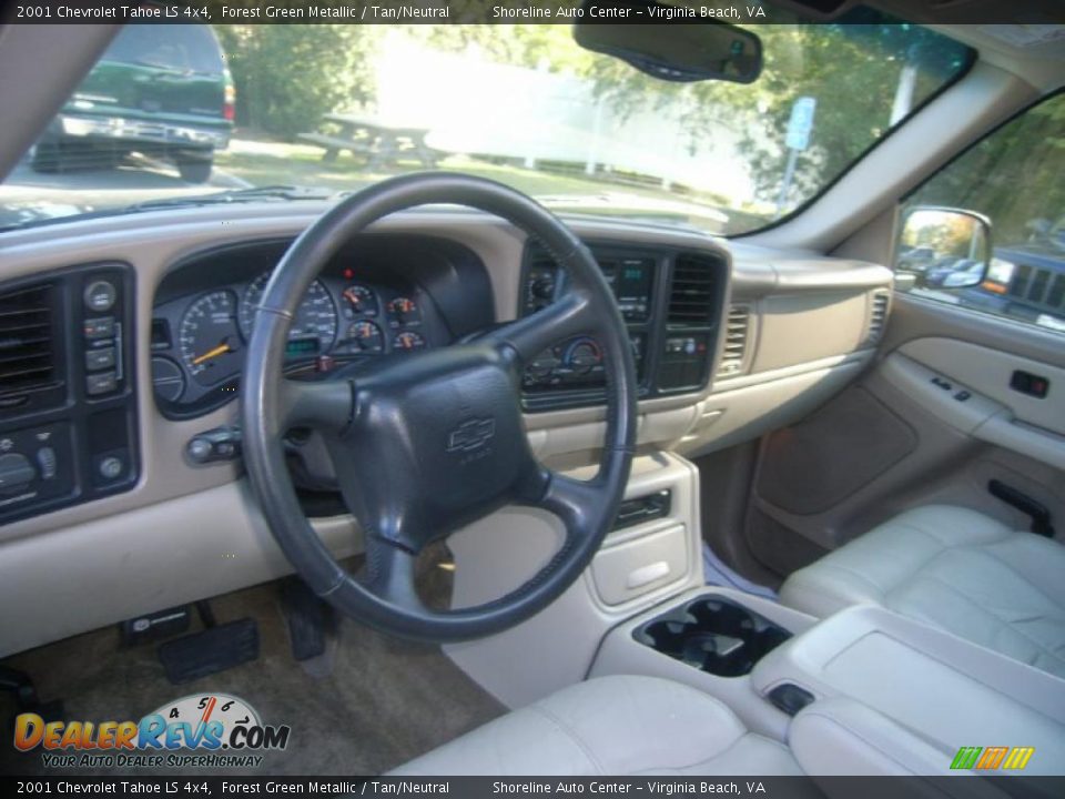 2001 Chevrolet Tahoe LS 4x4 Forest Green Metallic / Tan/Neutral Photo #16