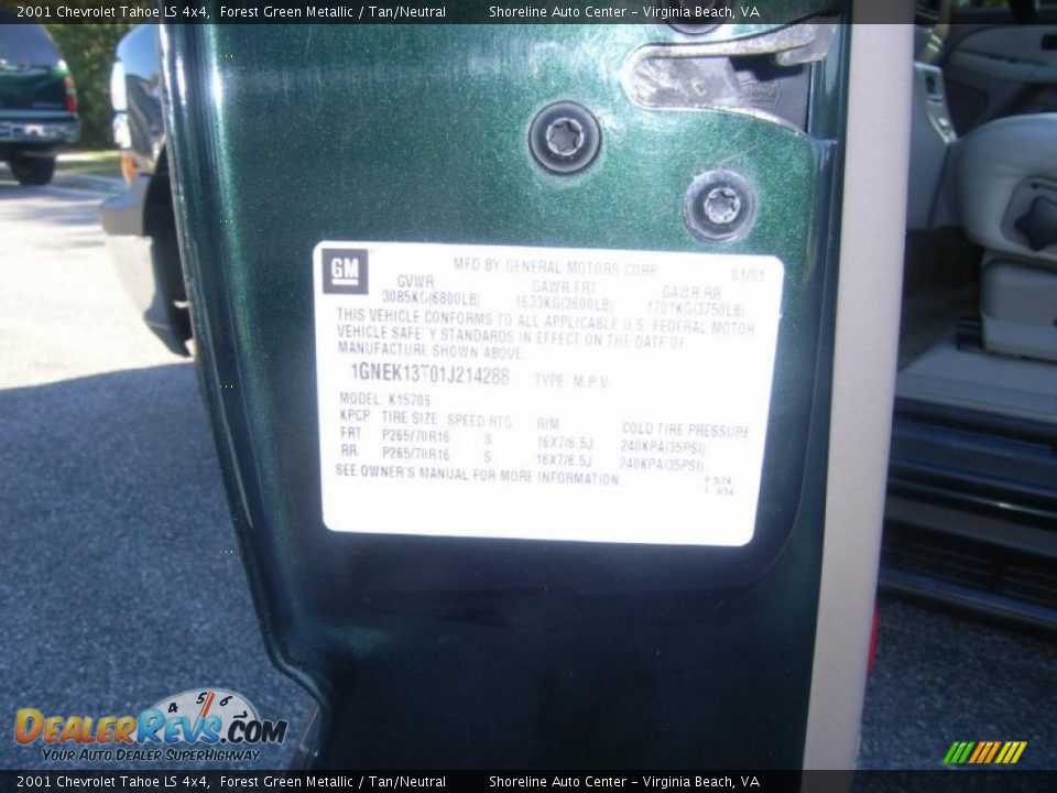 2001 Chevrolet Tahoe LS 4x4 Forest Green Metallic / Tan/Neutral Photo #24