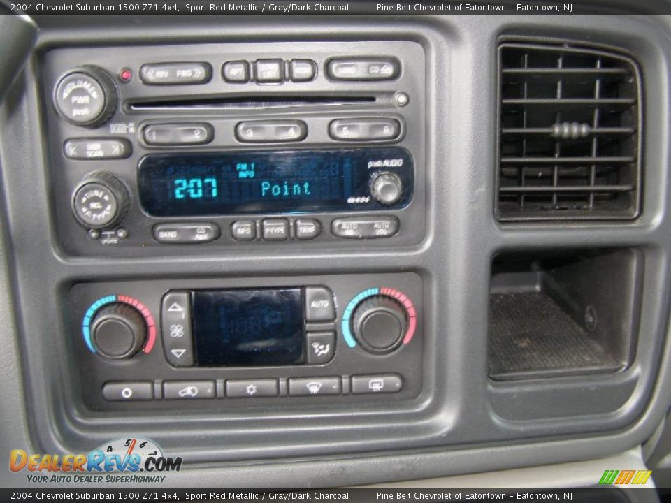 2004 Chevrolet Suburban 1500 Z71 4x4 Sport Red Metallic / Gray/Dark Charcoal Photo #13