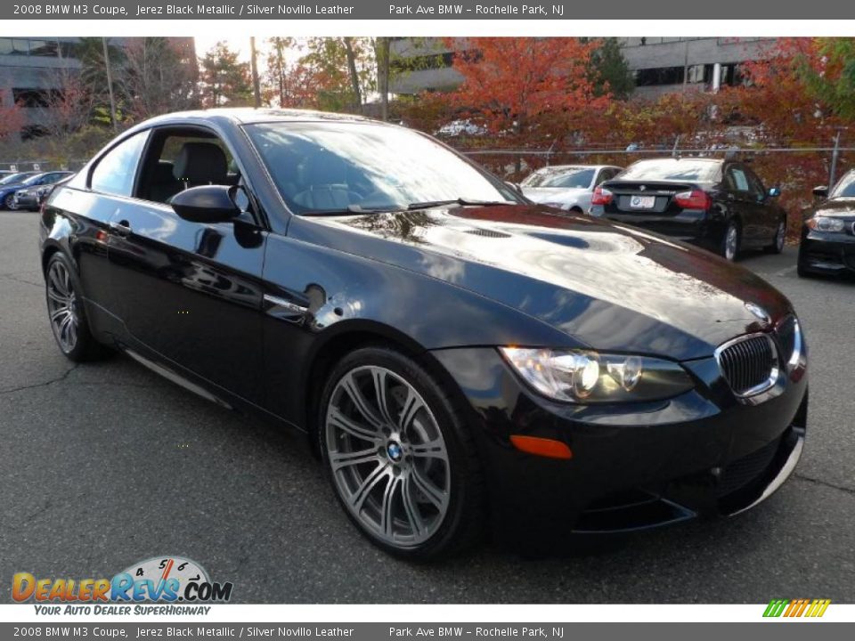 Front 3/4 View of 2008 BMW M3 Coupe Photo #3