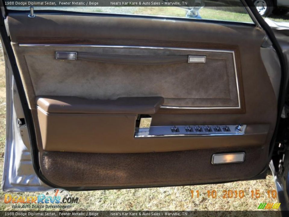 1988 Dodge Diplomat Sedan Pewter Metallic / Beige Photo #9