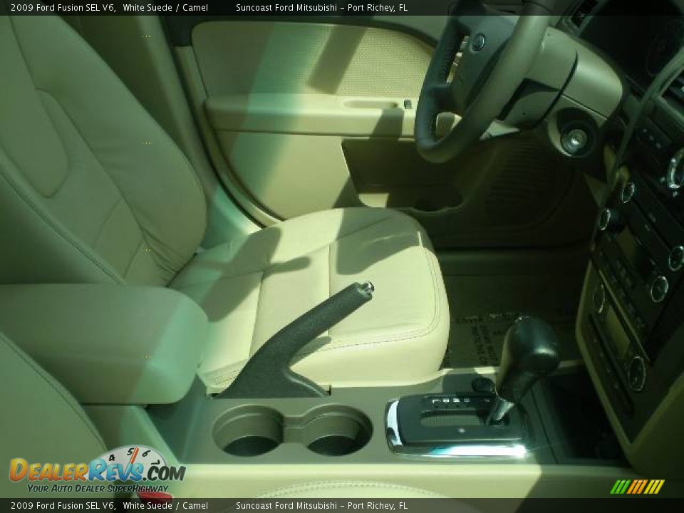2009 Ford Fusion SEL V6 White Suede / Camel Photo #7
