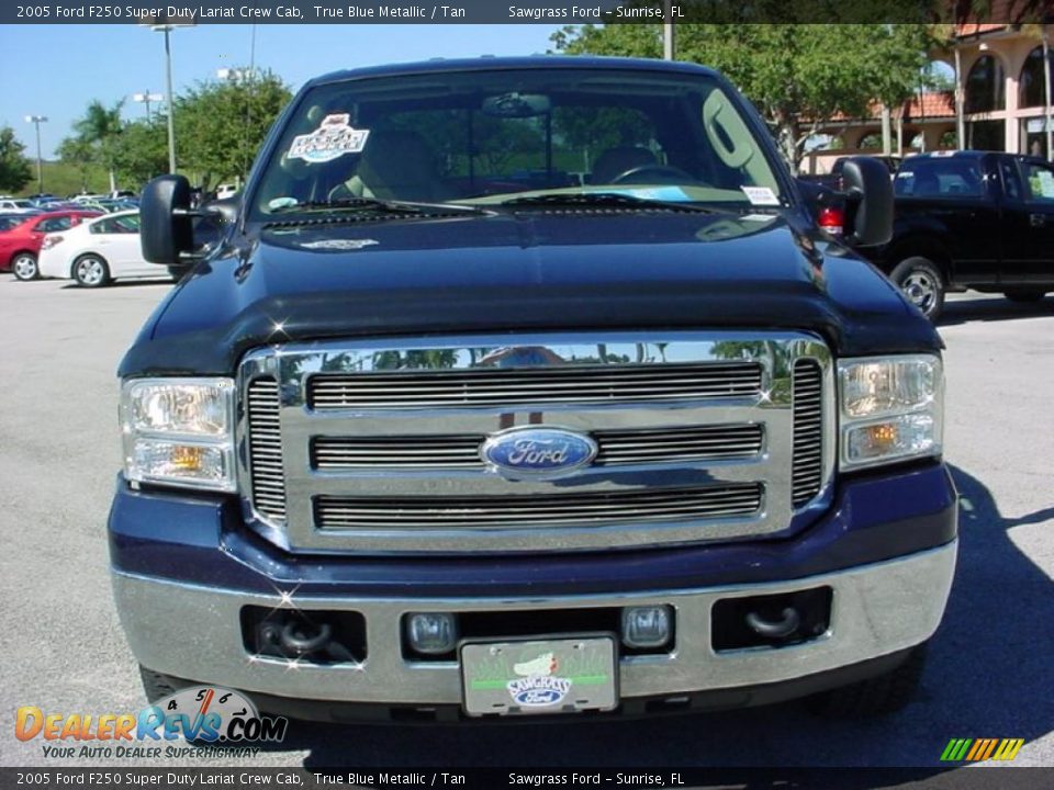 2005 Ford F250 Super Duty Lariat Crew Cab True Blue Metallic / Tan Photo #16