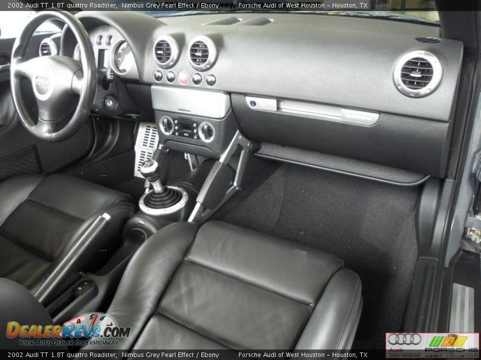 Dashboard of 2002 Audi TT 1.8T quattro Roadster Photo #22
