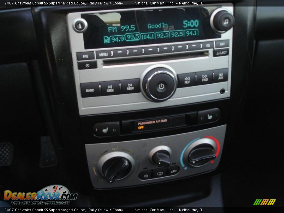 Controls of 2007 Chevrolet Cobalt SS Supercharged Coupe Photo #13